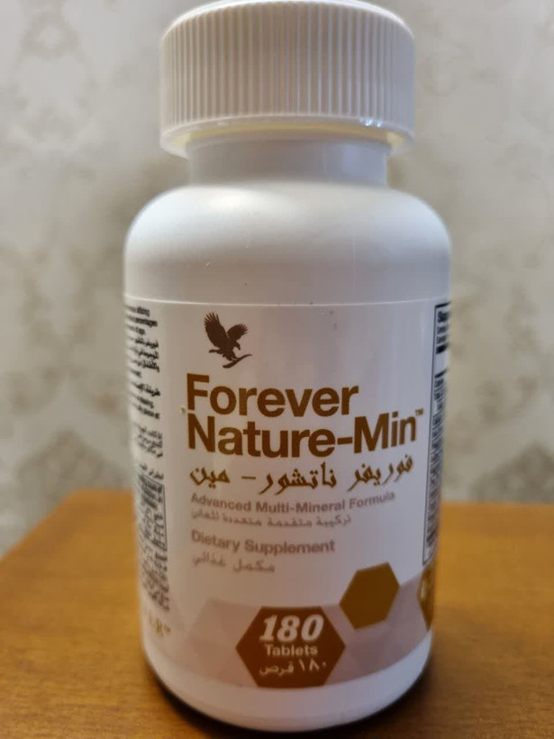 مکمل عالی برای ریزش مو نیچرمین فوراور